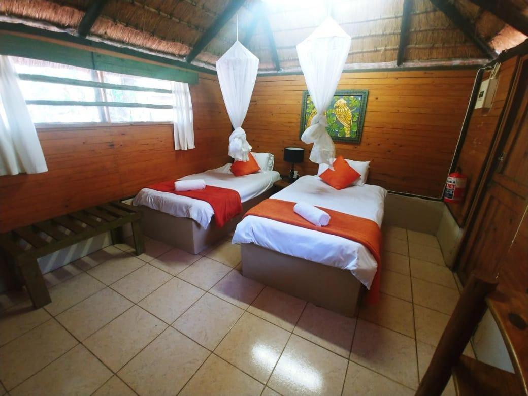 Pumusa Bushcamp Hluhluwe Exterior photo